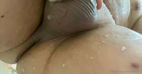 Naakte gelekte OnlyFans-foto van Willyjd