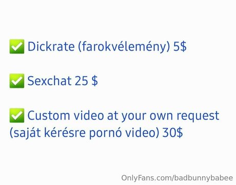 Naakte gelekte OnlyFans-foto van Badbunnybabee