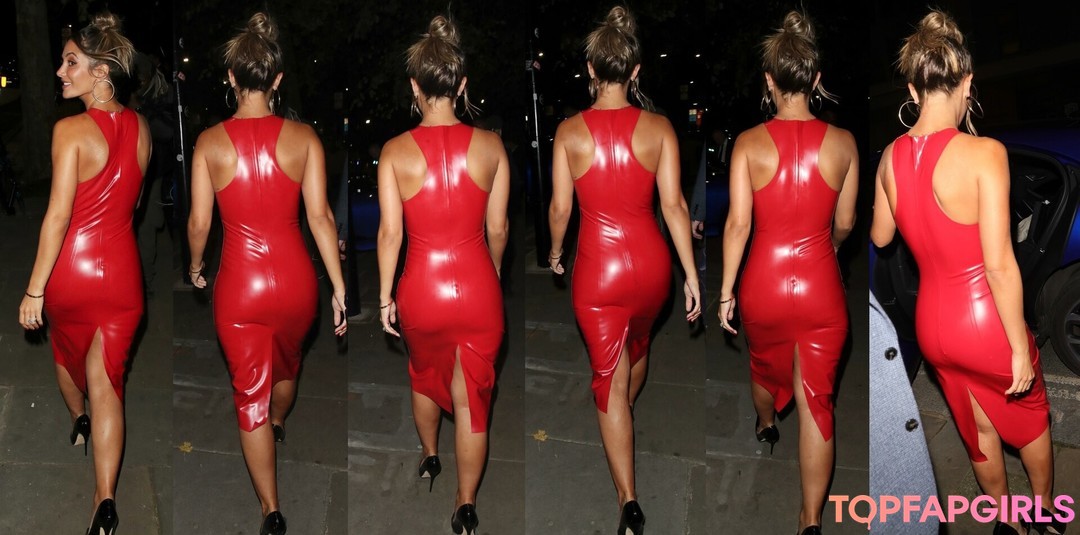 Naakte gelekte OnlyFans-foto van Frankie Bridge #1321