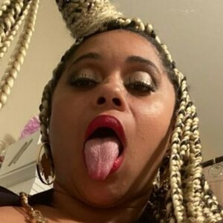 Naakte gelekte OnlyFans-foto van Pinkyxxx