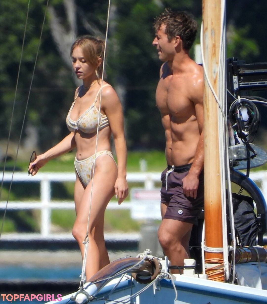 Naakte gelekte OnlyFans-foto van Sydney Sweeney #1517