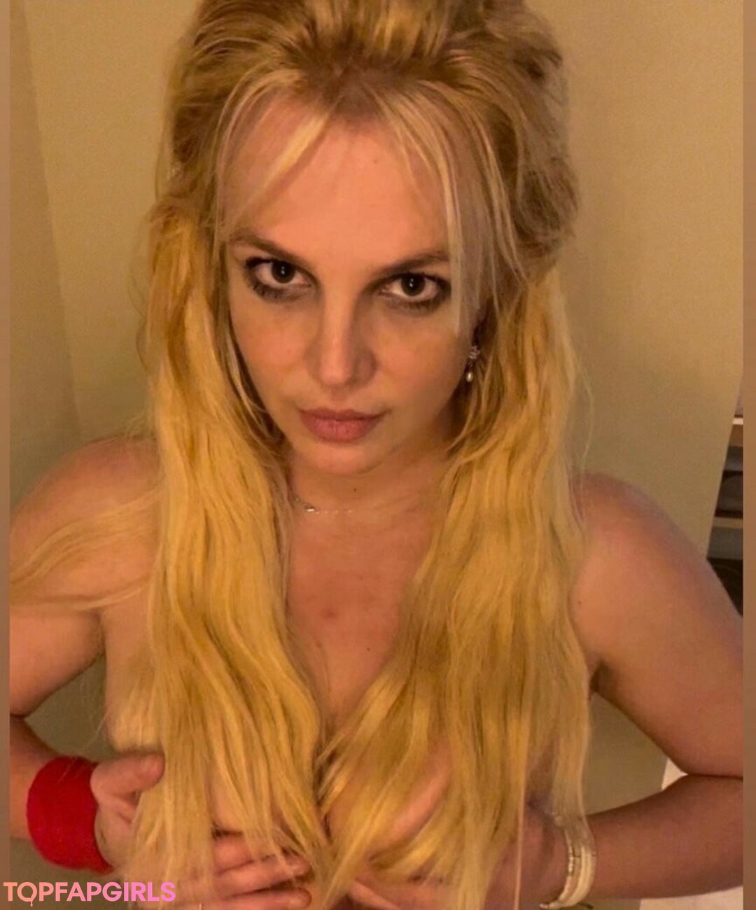 Naakte gelekte OnlyFans-foto van Britney Spears #1108