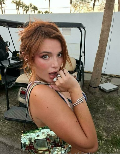 Bella Thorne