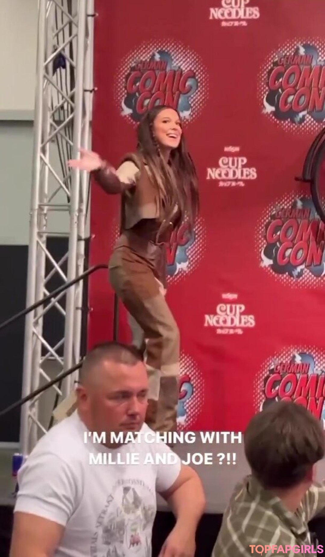 Naakte gelekte OnlyFans-foto van Millie Bobby Brown #1065