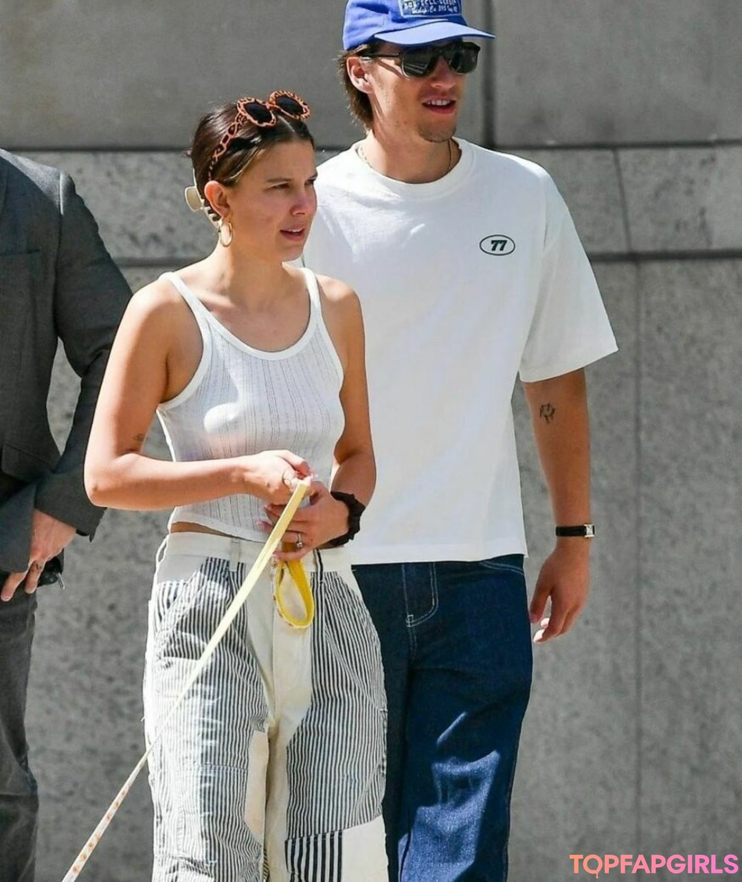 Naakte gelekte OnlyFans-foto van Millie Bobby Brown #1192