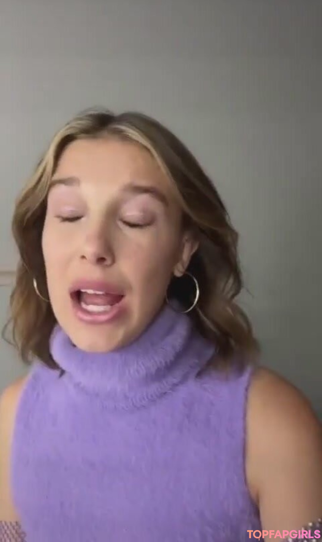 Naakte gelekte OnlyFans-foto van Millie Bobby Brown #1234
