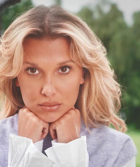 Naakte gelekte OnlyFans-foto van Millie Bobby Brown