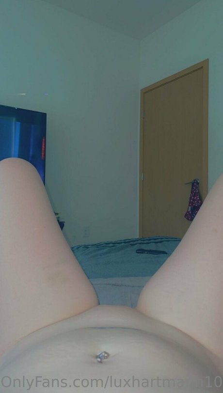 Naakte gelekte OnlyFans-foto van Luxhartmann10527