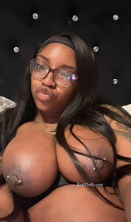 Naakte gelekte OnlyFans-foto van Originalfluffy