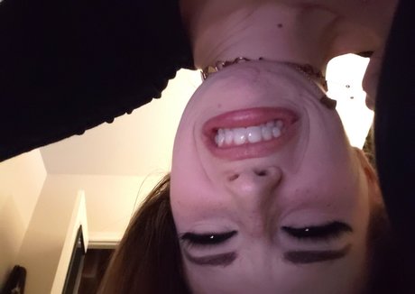 Naakte gelekte OnlyFans-foto van Aullora