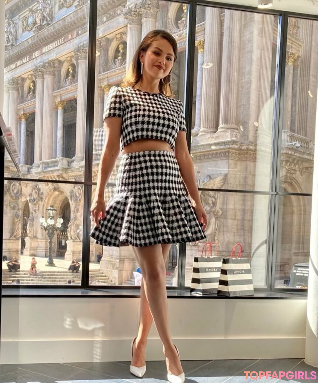 Naakte gelekte OnlyFans-foto van Selena Gomez #1032