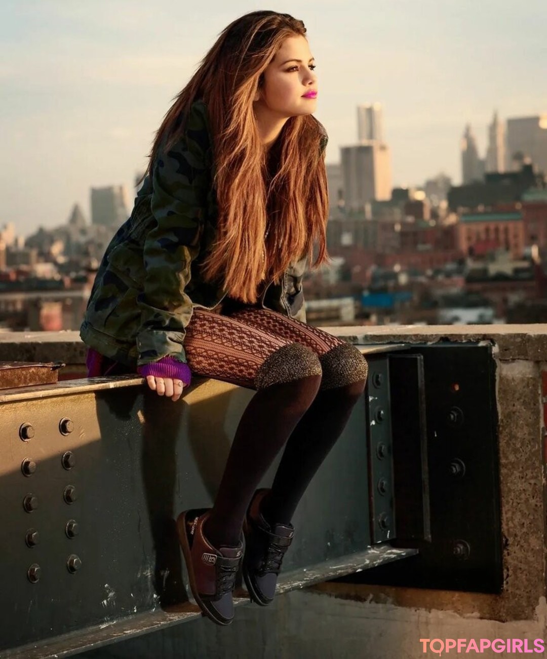 Naakte gelekte OnlyFans-foto van Selena Gomez #1354