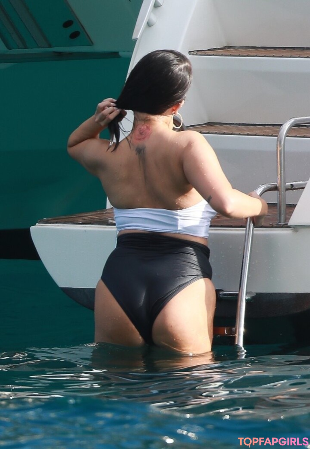 Naakte gelekte OnlyFans-foto van Selena Gomez #1652