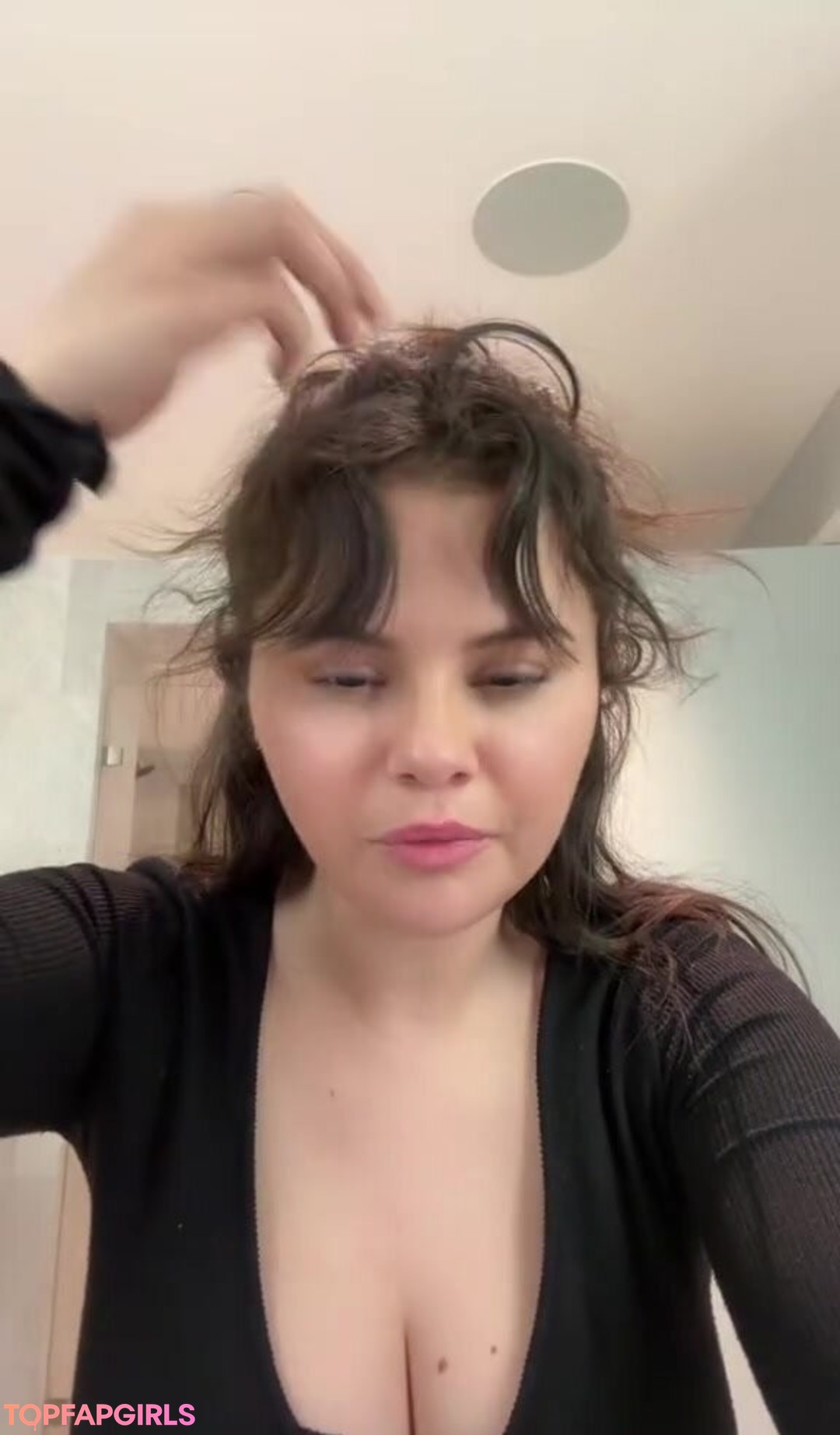 Naakte gelekte OnlyFans-foto van Selena Gomez #1778