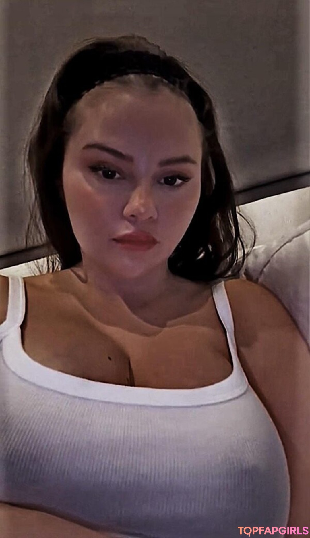 Naakte gelekte OnlyFans-foto van Selena Gomez #1785