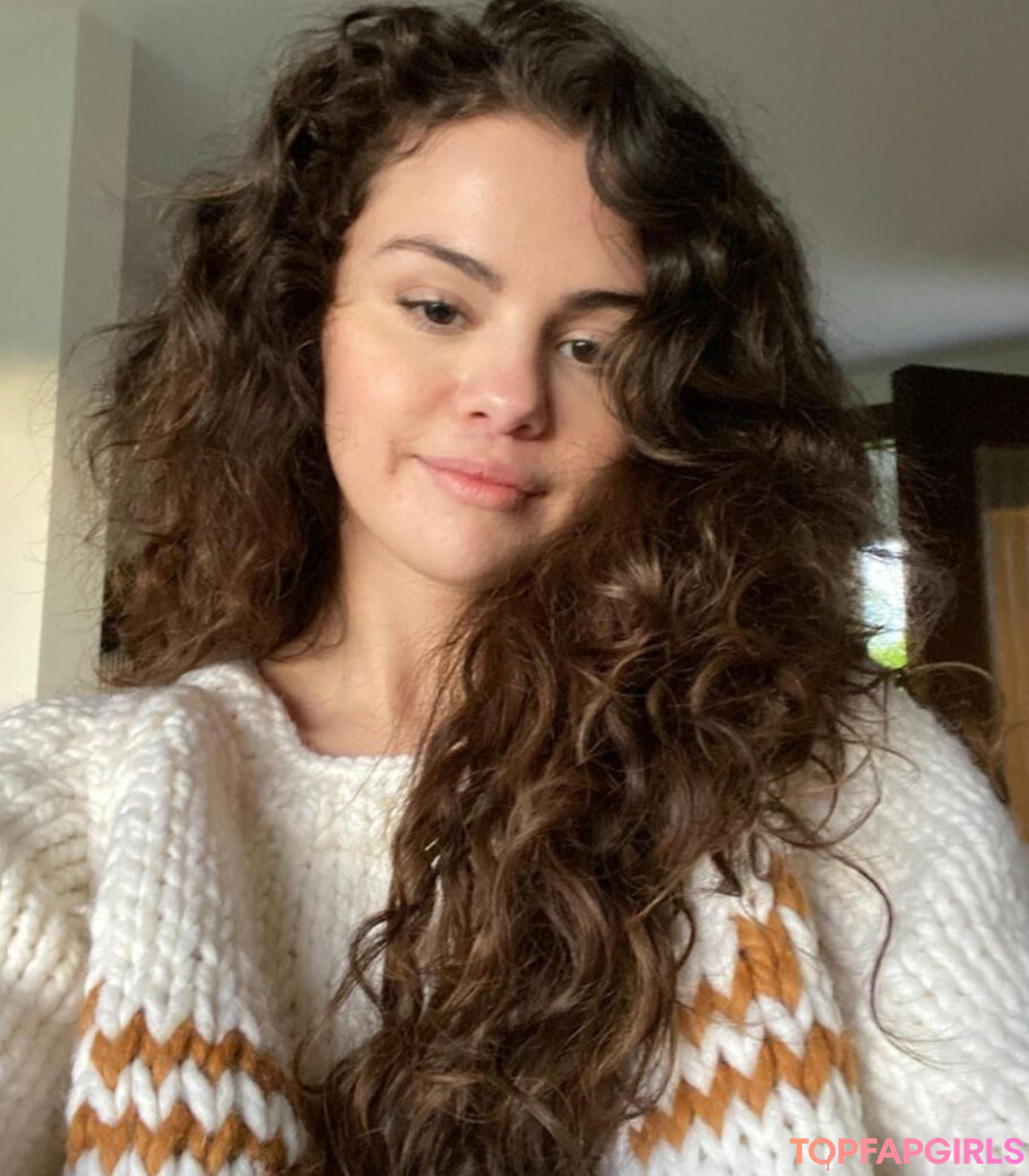 Naakte gelekte OnlyFans-foto van Selena Gomez #1813