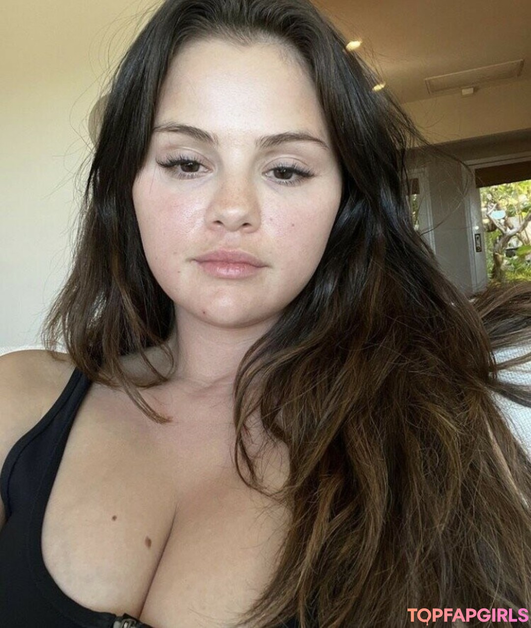 Naakte gelekte OnlyFans-foto van Selena Gomez #1851