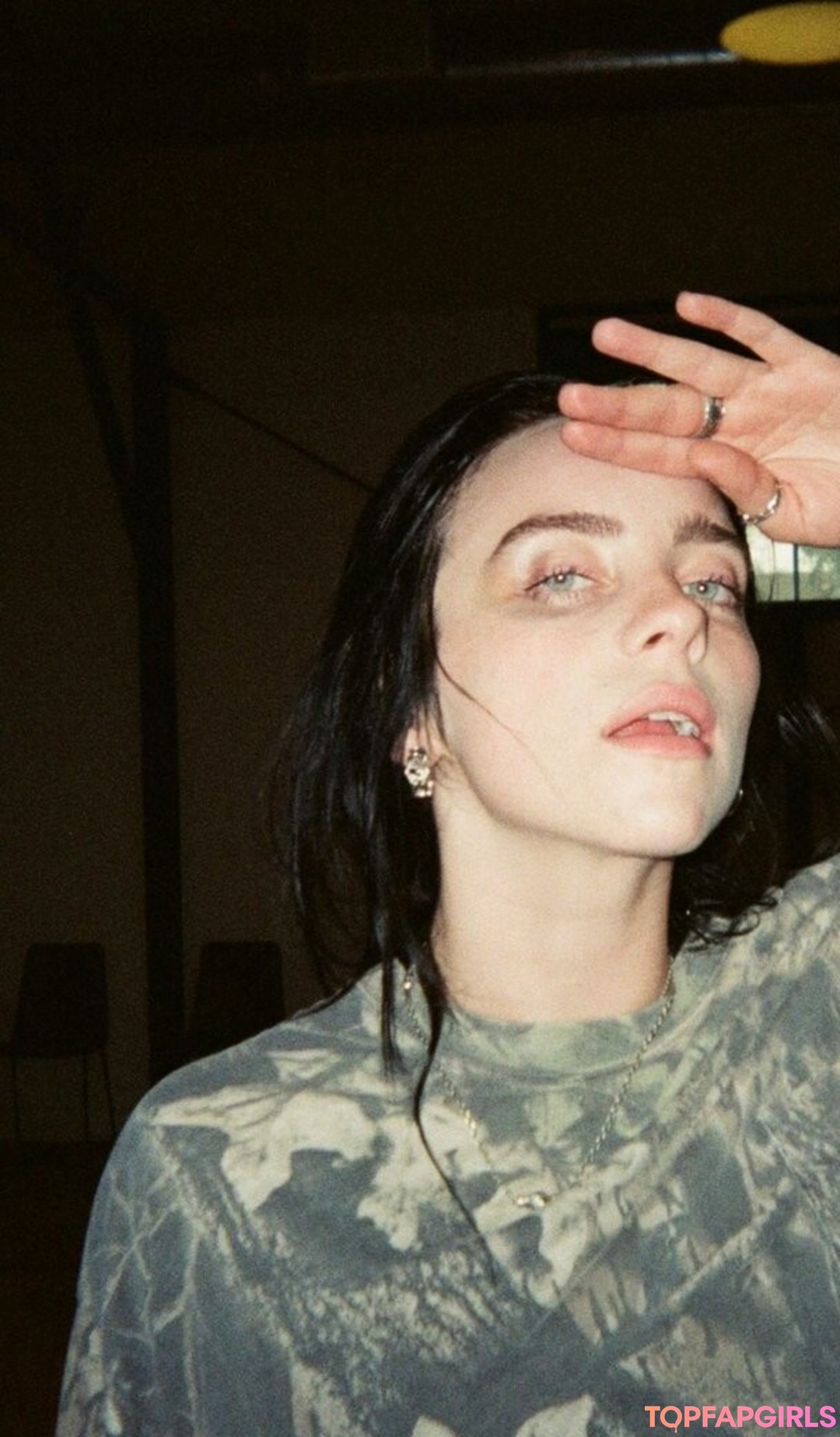 Naakte gelekte OnlyFans-foto van Billie Eilish #1201
