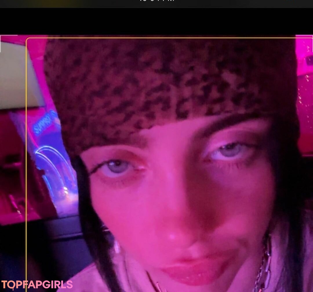 Naakte gelekte OnlyFans-foto van Billie Eilish #1273