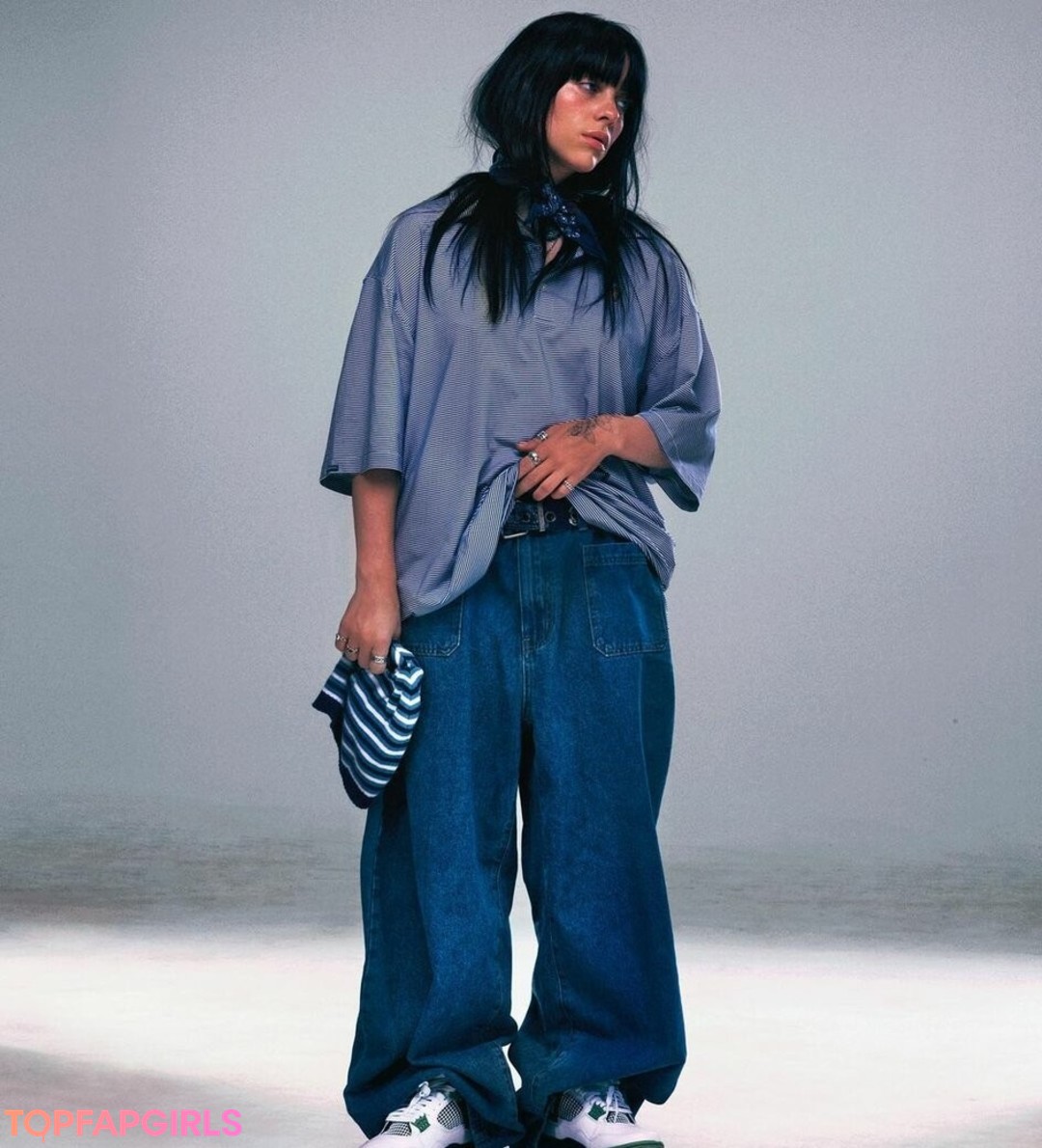 Naakte gelekte OnlyFans-foto van Billie Eilish #1327