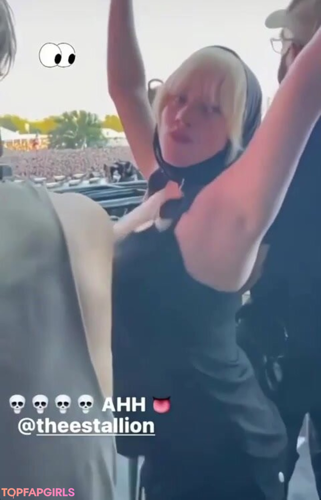 Naakte gelekte OnlyFans-foto van Billie Eilish #1499