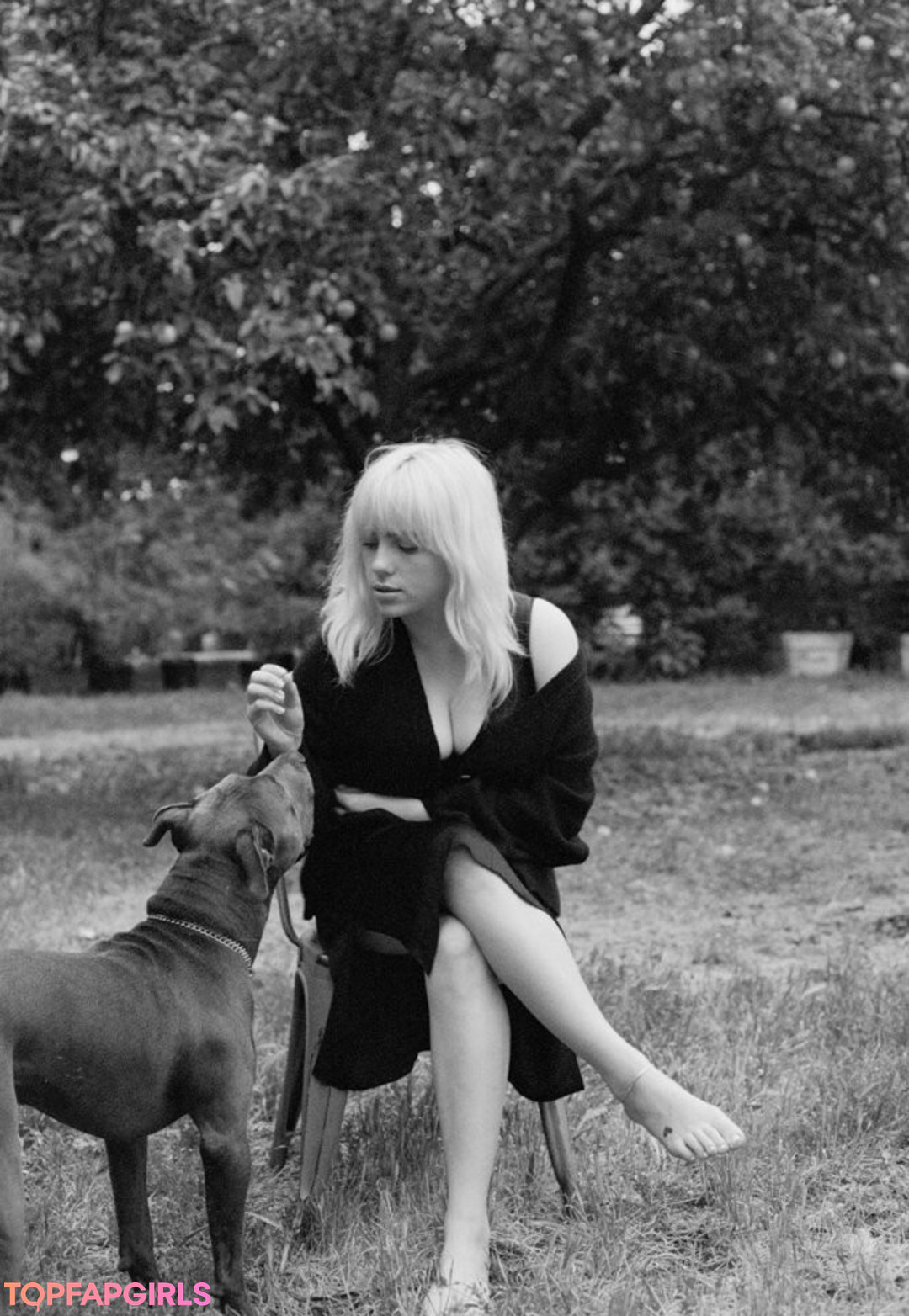 Naakte gelekte OnlyFans-foto van Billie Eilish #1513