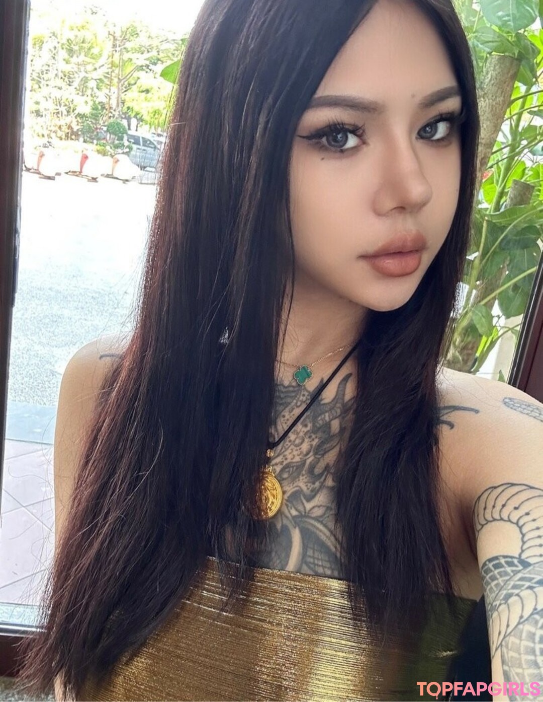 Naakte gelekte OnlyFans-foto van Deerwhite #1302