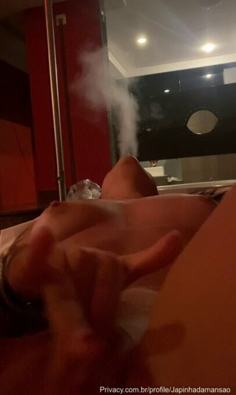 Naakte gelekte OnlyFans-foto van Japa Ale