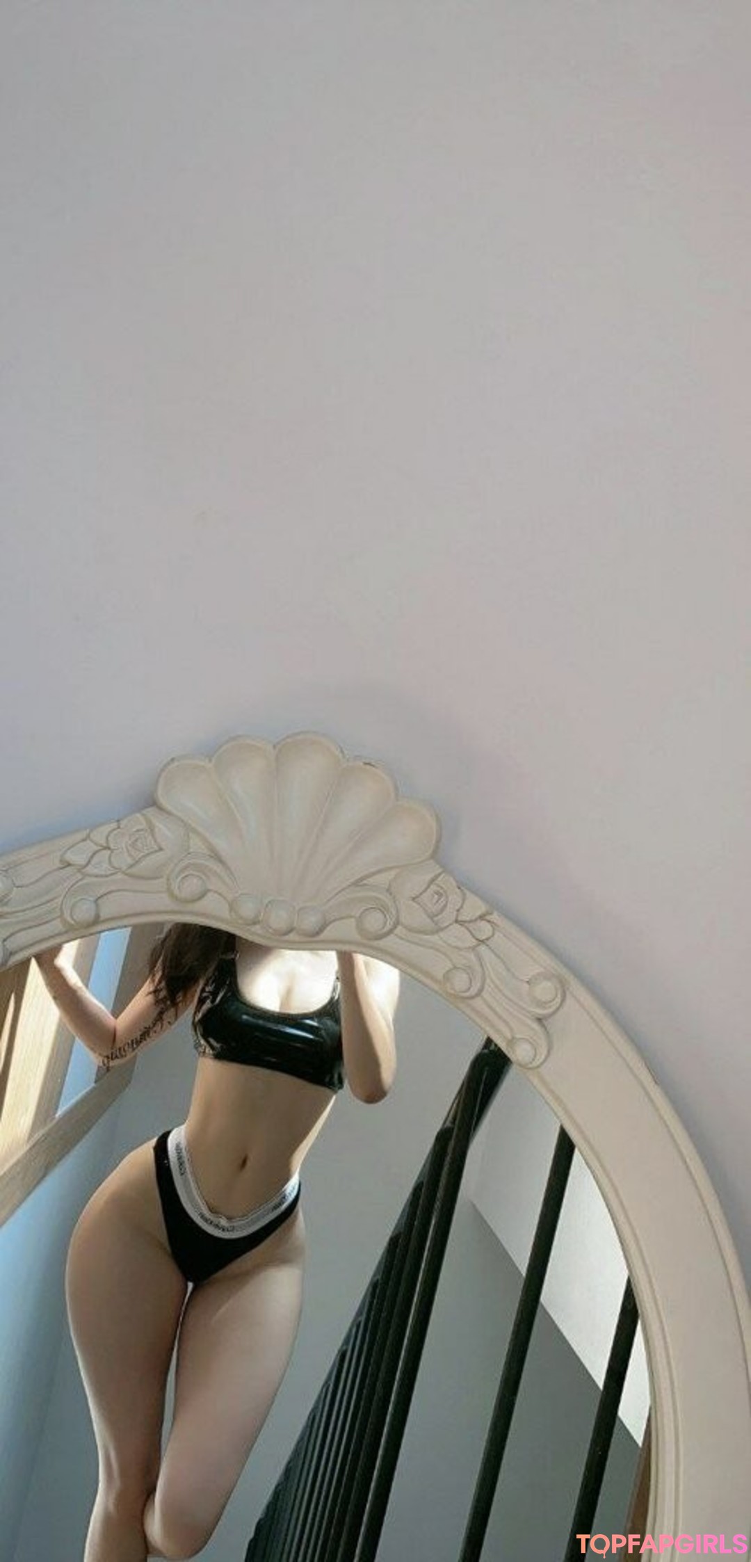 Naakte gelekte OnlyFans-foto van Qiaoniutt #1422