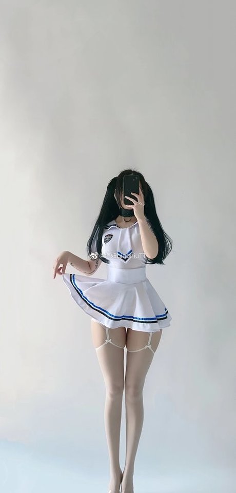 Naakte gelekte OnlyFans-foto van Qiaoniutt
