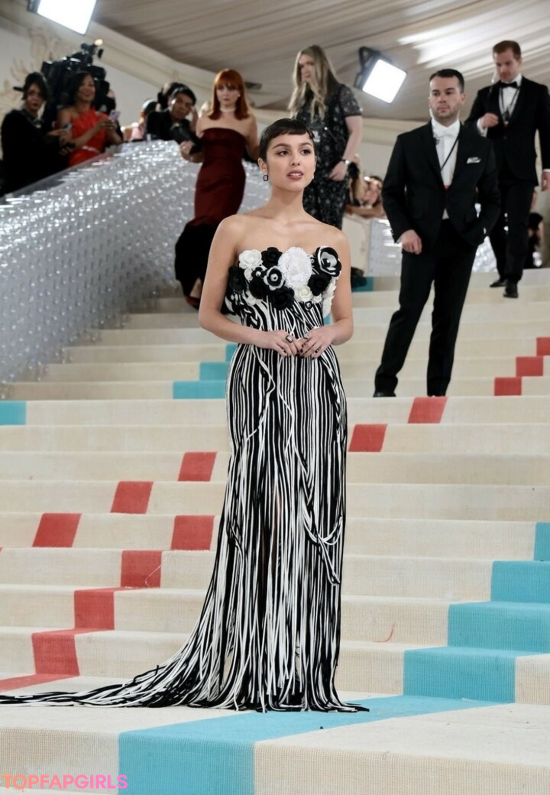 Naakte gelekte OnlyFans-foto van Olivia Rodrigo #1180