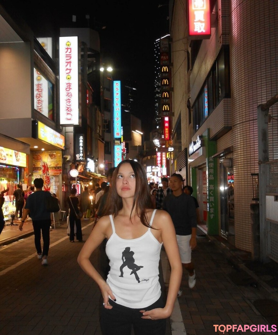 Naakte gelekte OnlyFans-foto van Olivia Rodrigo #1529