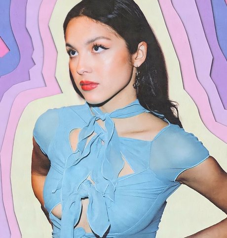 Naakte gelekte OnlyFans-foto van Olivia Rodrigo
