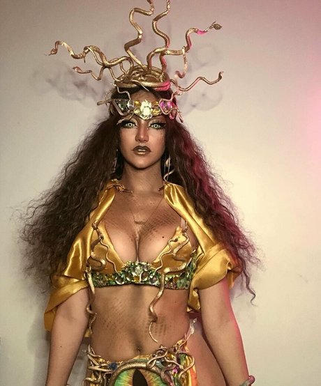 Naakte gelekte OnlyFans-foto van Melanie Iglesias