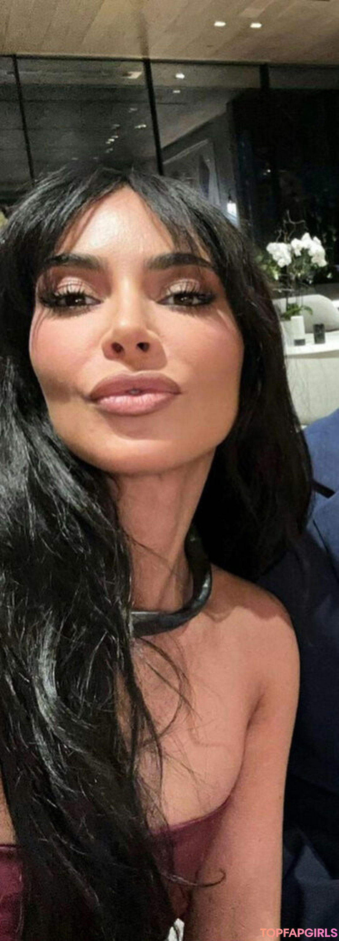 Naakte gelekte OnlyFans-foto van Kim Kardashian #1353