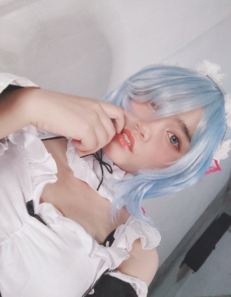 Naakte gelekte OnlyFans-foto van Sab Sangria