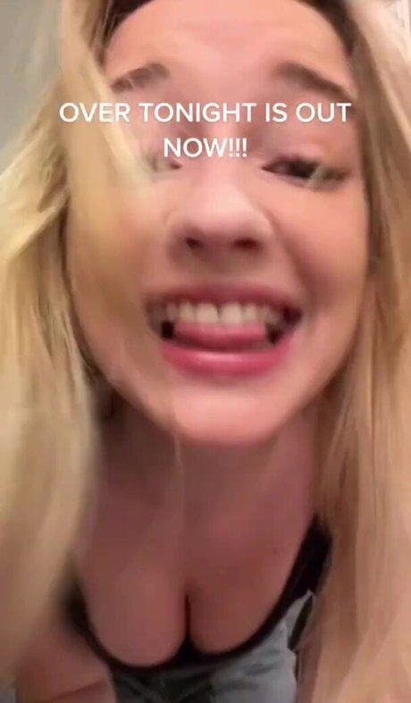 Naakte gelekte OnlyFans-foto van Stacey Ryan
