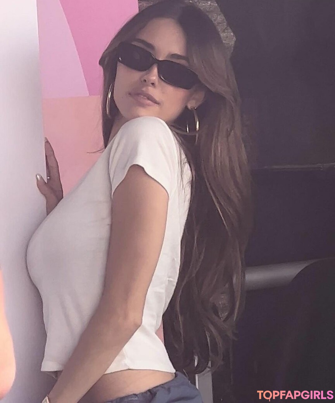 Naakte gelekte OnlyFans-foto van Madison Beer #1146