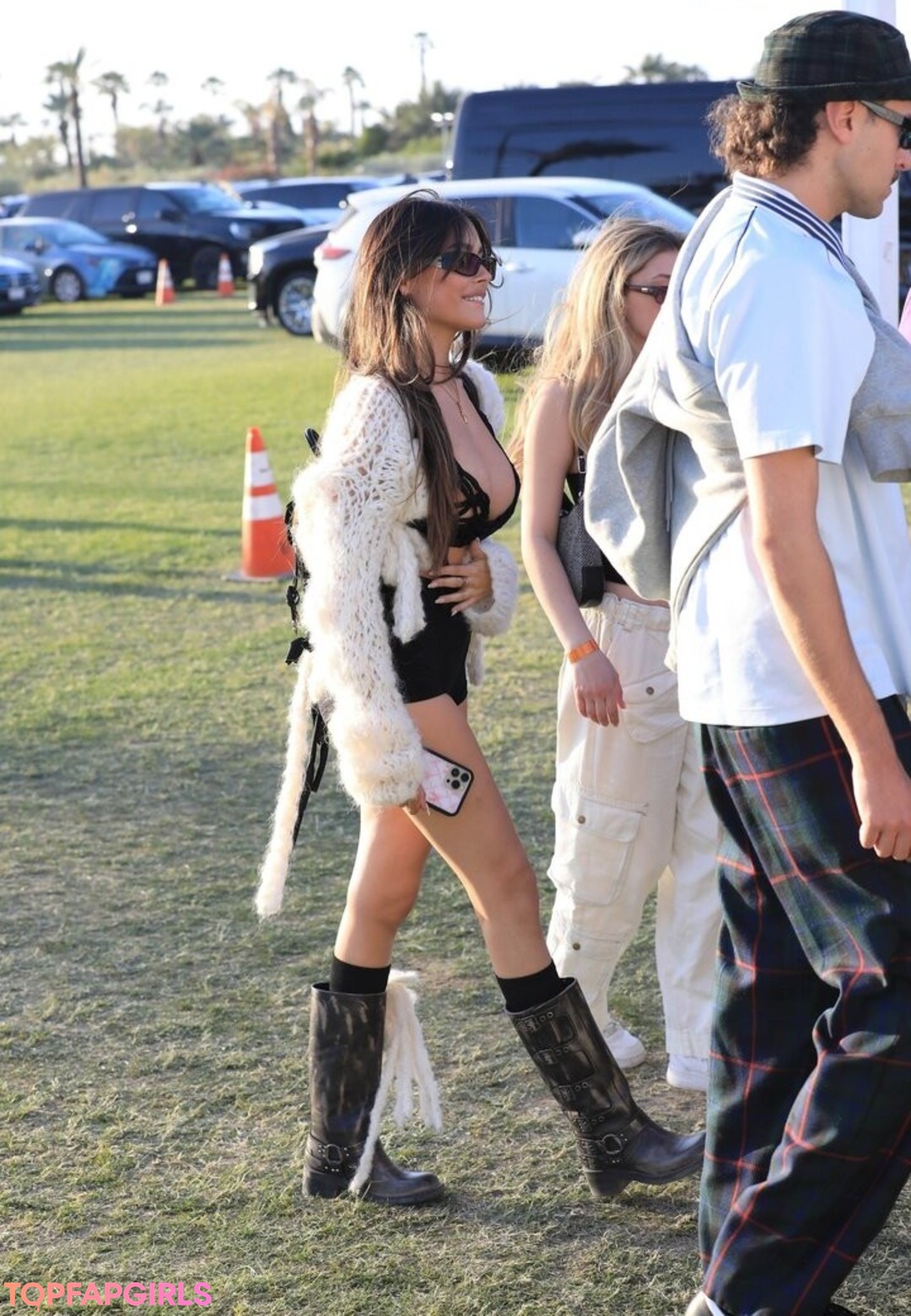 Naakte gelekte OnlyFans-foto van Madison Beer #1761