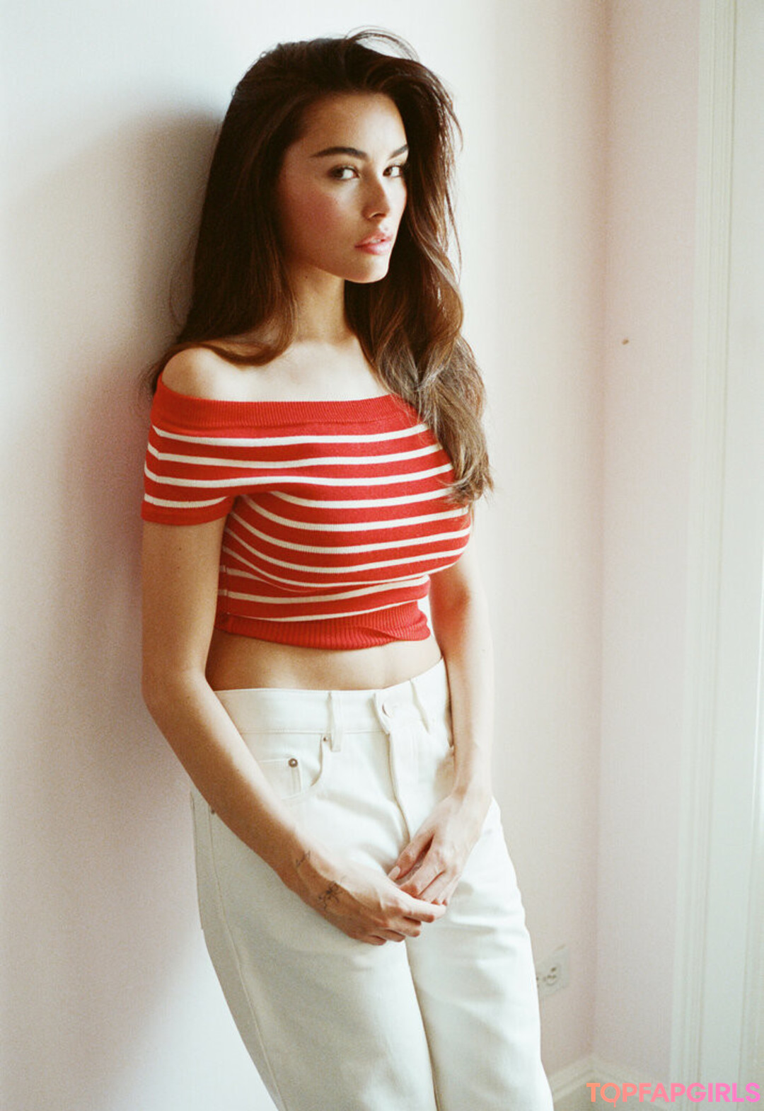 Naakte gelekte OnlyFans-foto van Madison Beer #1870