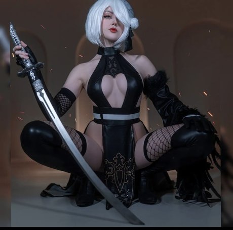 Naakte gelekte OnlyFans-foto van Anastasia Komori