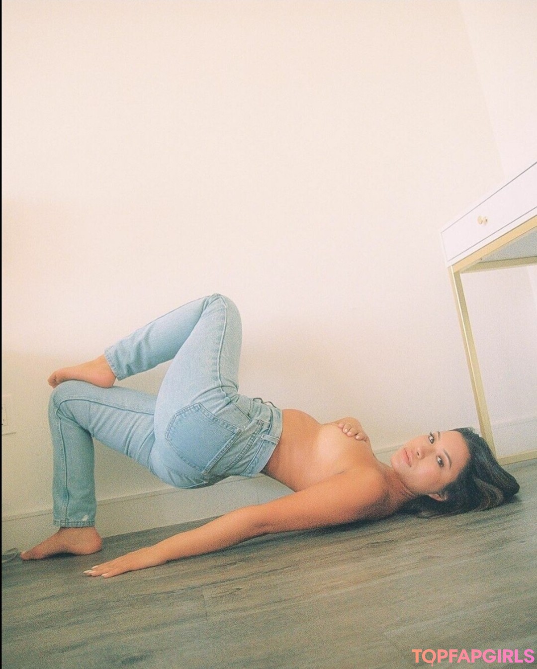 Naakte gelekte OnlyFans-foto van Julia Kelly #1101
