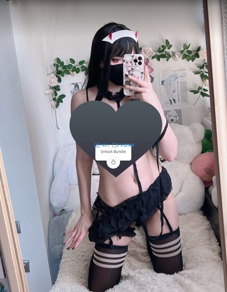 Naakte gelekte OnlyFans-foto van Purrrik