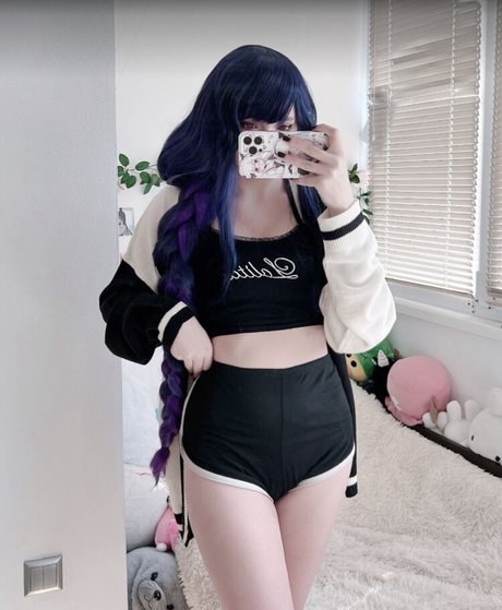 Naakte gelekte OnlyFans-foto van Purrrik