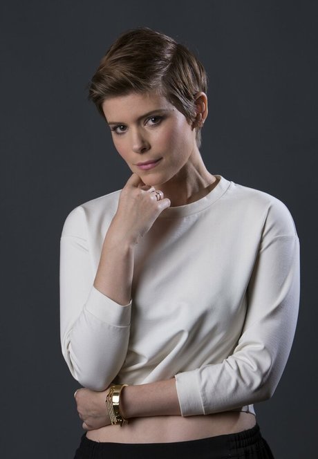 Naakte gelekte OnlyFans-foto van Kate Mara