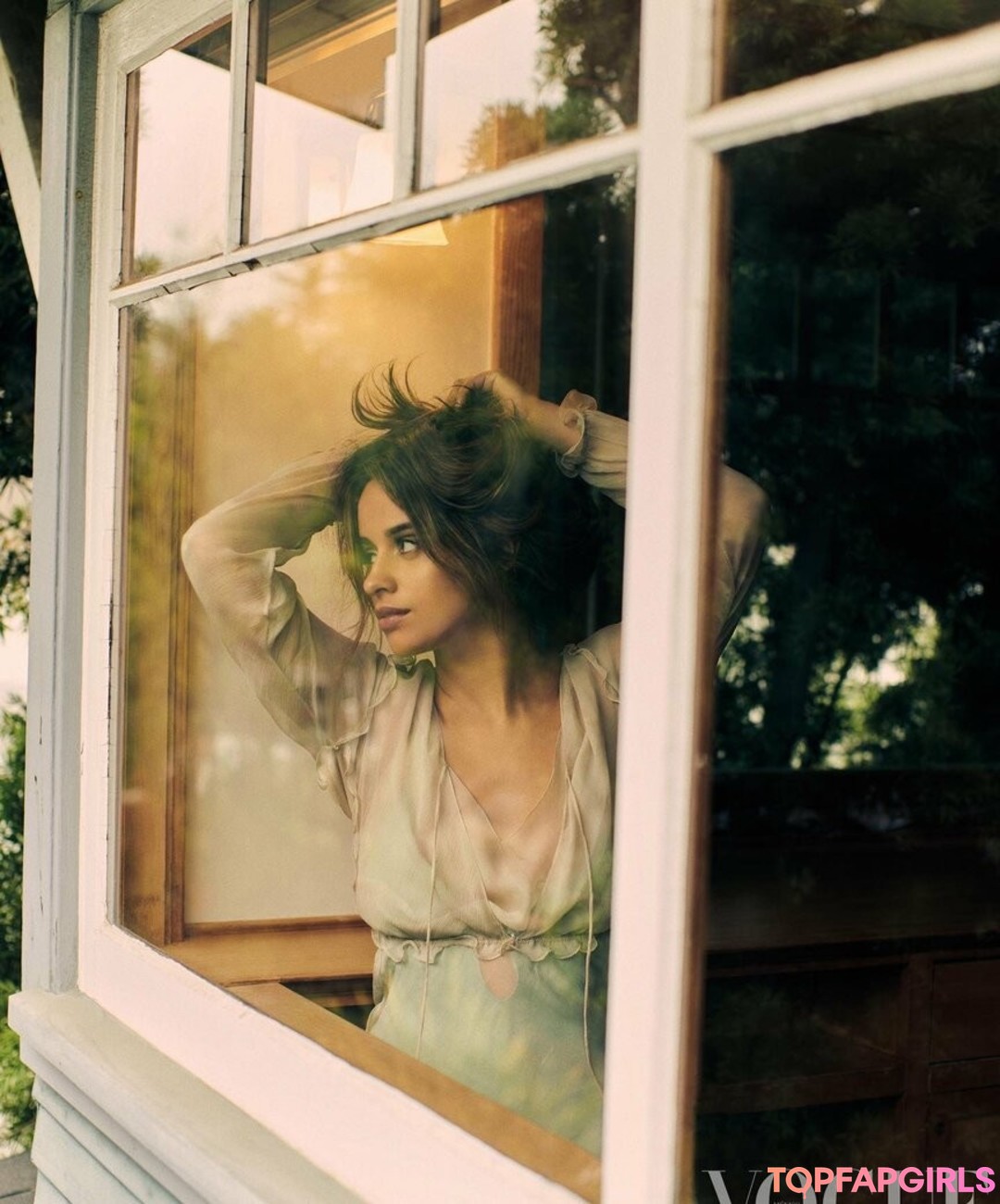 Naakte gelekte OnlyFans-foto van Camila Cabello #1011