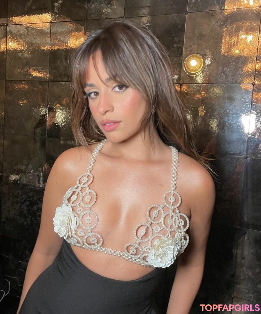 Naakte gelekte OnlyFans-foto van Camila Cabello #1165