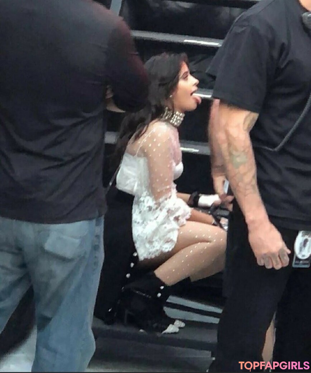 Naakte gelekte OnlyFans-foto van Camila Cabello #1204