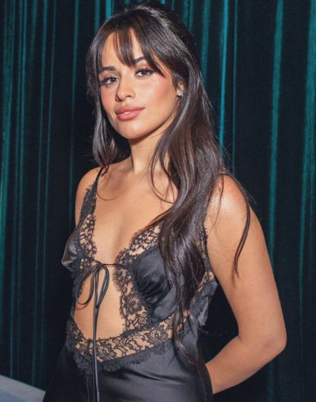 Naakte gelekte OnlyFans-foto van Camila Cabello