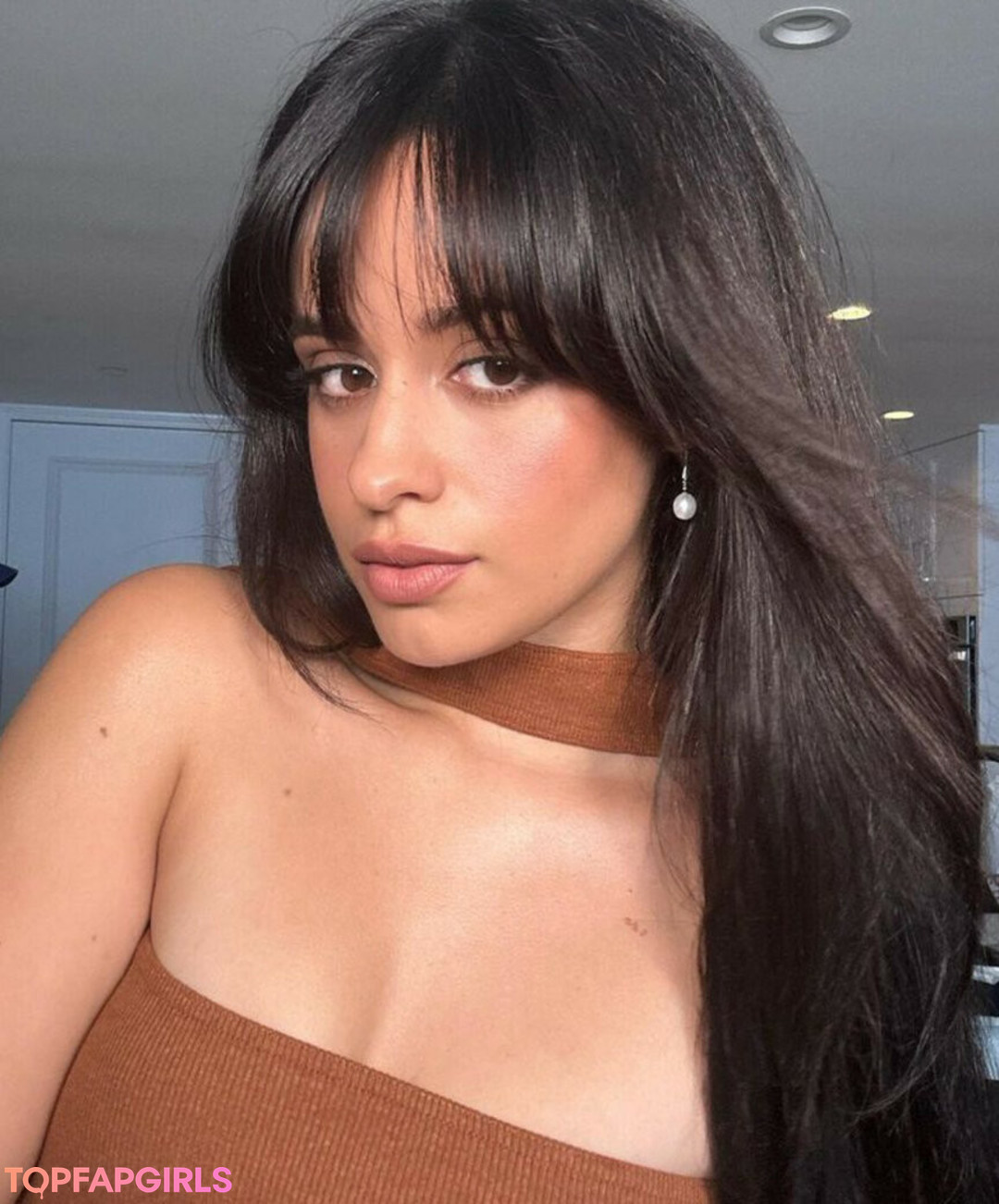 Naakte gelekte OnlyFans-foto van Camila Cabello #1296